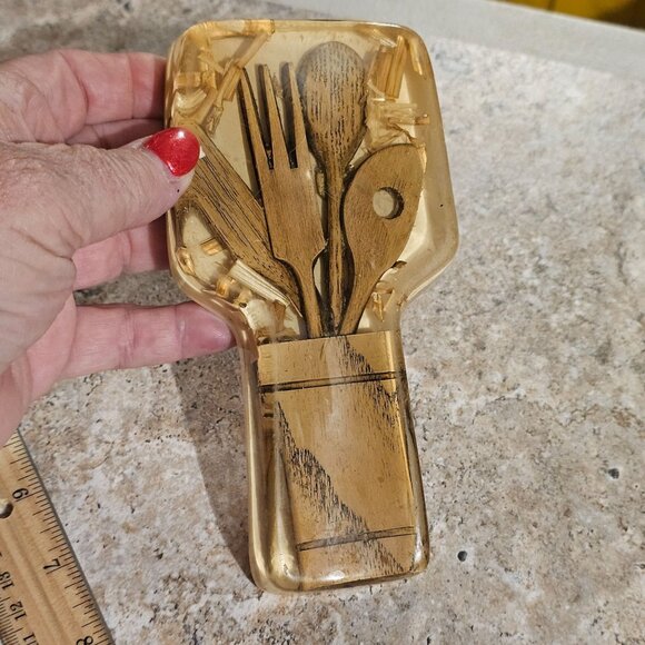 Vintage 1970s Acrylic Resin Spoon Rest With Embedded Wooden Spoon Fork  Spatula - Picture 6 of 8